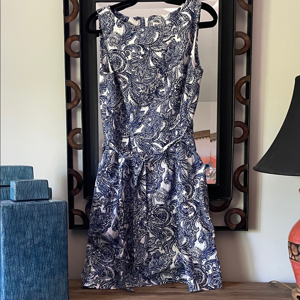 Anne Klein purple  and White Linen Blend sleeveless Paisley Dress